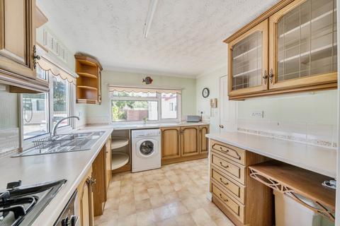 2 bedroom mobile home for sale, Whitfield Close, Warminster, BA12