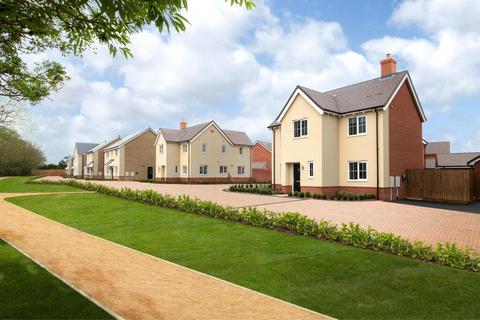 4 bedroom detached house for sale, Woodside Way, Great Dunmow, CM6