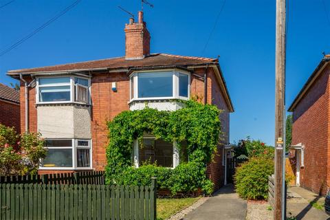 2 bedroom semi-detached house to rent, Swinerton Avenue, York, YO26 4YT