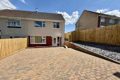 55 Maesgwyn, Aberdare, CF44 8TL