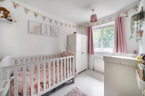 5 Cerne Close, West End, Southampton, SO18 3NG