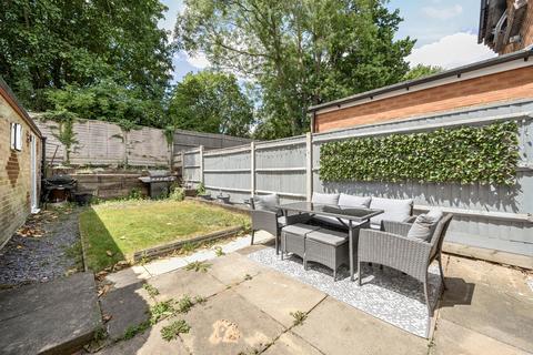 5 Cerne Close, West End, Southampton, SO18 3NG