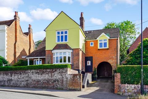 5 bedroom detached house for sale, Main Road, Chelmsford CM3