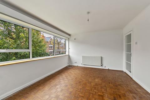 2 bedroom flat for sale, Tunstall Court, Hatherley Road, Kew, Richmond, Surrey TW9