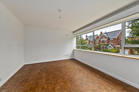 2 bedroom flat for sale, Tunstall Court, Hatherley Road, Kew, Richmond, Surrey TW9