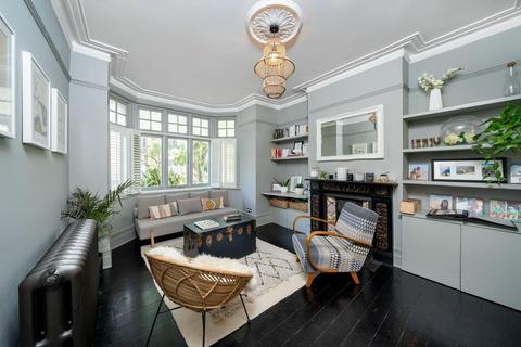 4 bedroom semi-detached house for sale, Arragon Gardens, Streatham, London, SW16