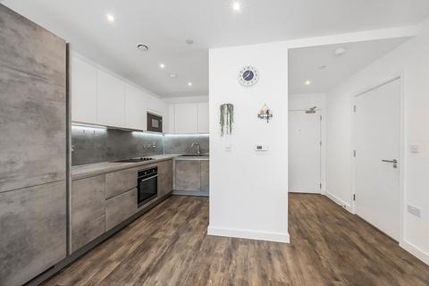 1 bedroom flat for sale, Fresh Wharf Road, Swift House, IG11