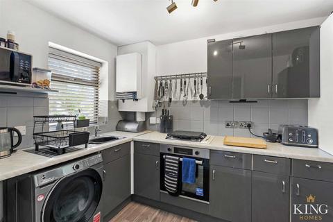 16 Scott Close, Bidford On Avon, Alcester, B50 4HY
