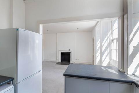 2 bedroom apartment to rent, Church Street