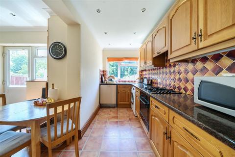 4 bedroom semi-detached house for sale, Elmstead Avenue, WEMBLEY