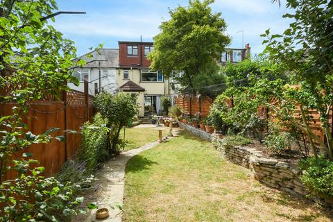 3 bedroom terraced house for sale, Ashtree Crescent, Chelmsford, Essex