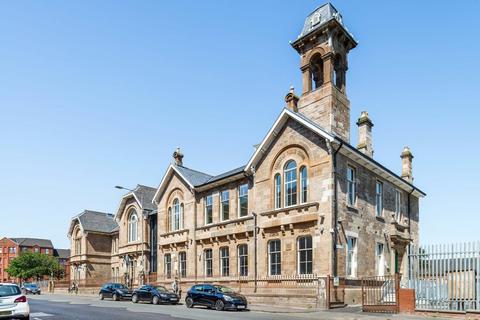 Office to rent, 135 Westmuir St Glasgow G31 5EX