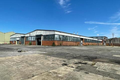 Warehouse to rent, Bath Rd Melksham SN12 8AA