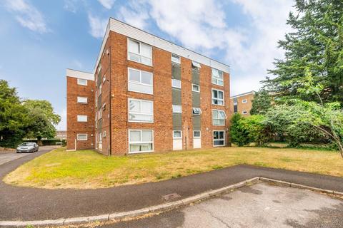3 Deborah Close, Isleworth, TW7 4NY