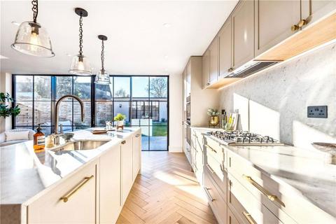 13 Kilmington Road, London, SW13 9BZ