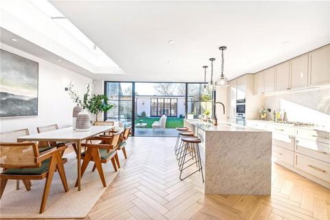 13 Kilmington Road, London, SW13 9BZ