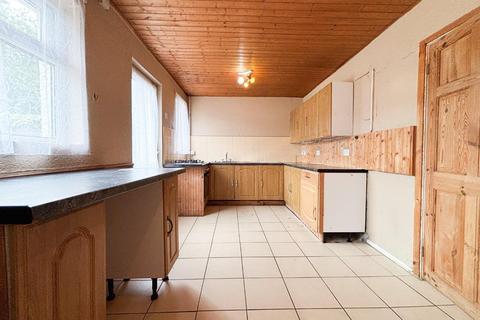 3 bedroom detached house for sale, Colchester Crescent, Knowle, Bristol