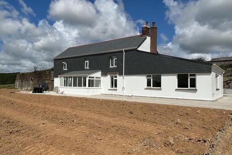 4 bedroom detached house to rent, Bodmin