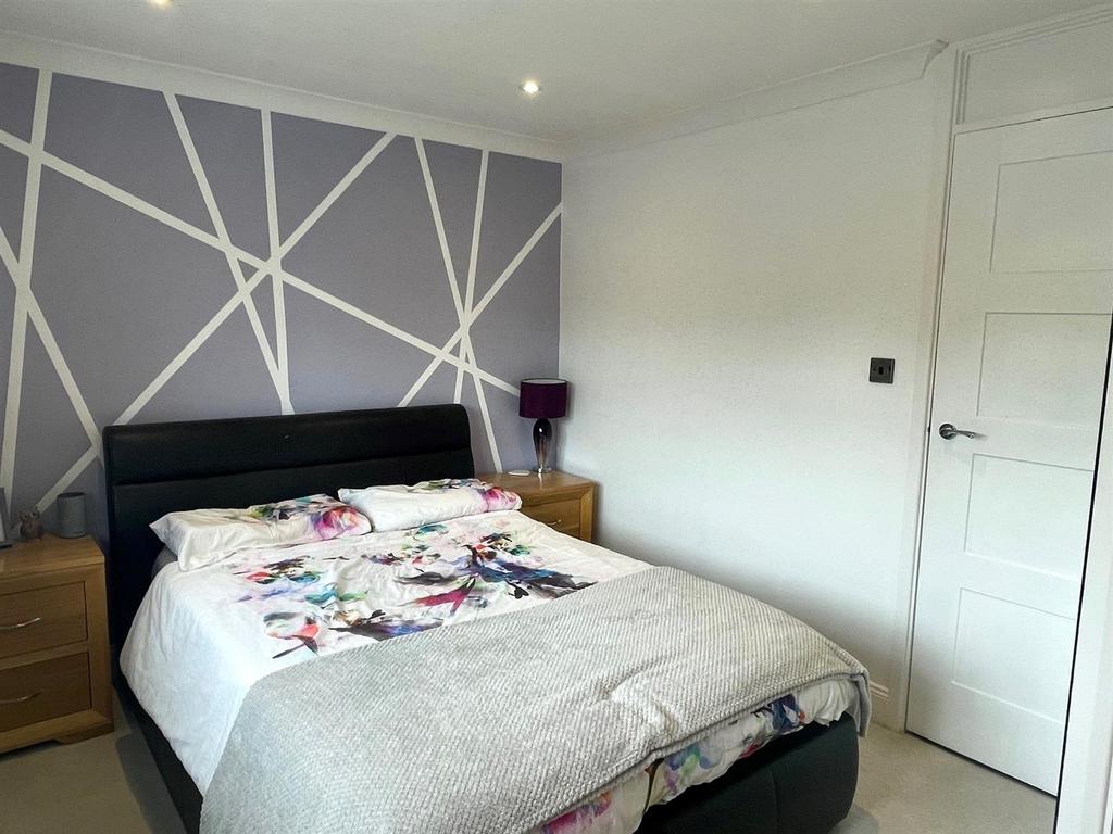 Master bedroom.jpg