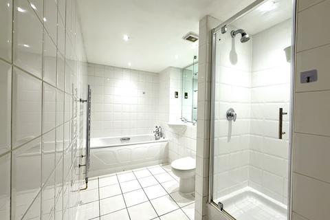 2 bedroom apartment for sale, Point Wharf Lane, Brentford, TW8
