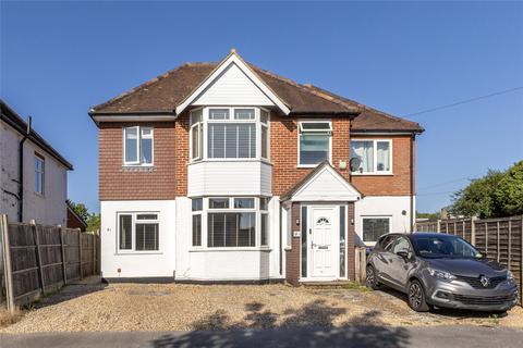 Highclere Road, Woking GU21