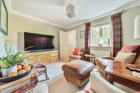 5 Summerfold, Rudgwick, Horsham, RH12 3BY
