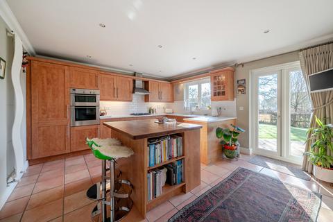 4 bedroom semi-detached house for sale, Summerfold, Rudgwick, RH12