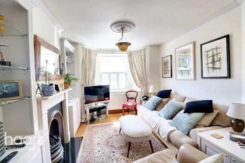3 bedroom terraced house for sale, Palmerston Road, Orpington