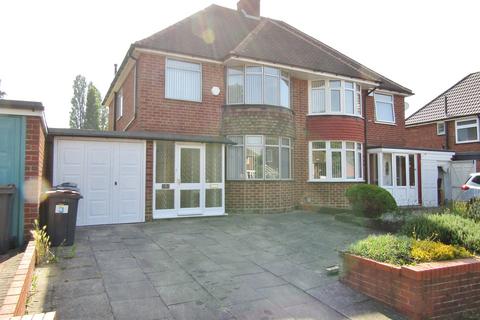 3 bedroom semi-detached house to rent - Little Pitts Close, Birmingham B24