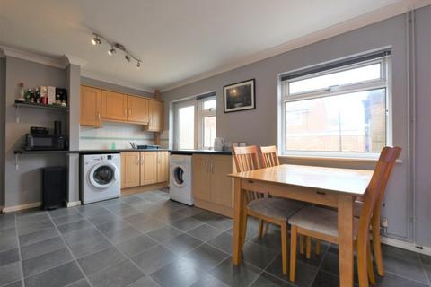 14 Diamond Close, Ipswich, IP1 5HN