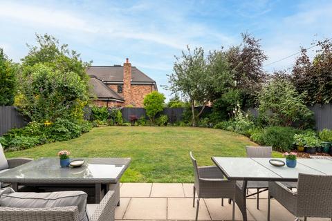 undefined, Chapelfields, Thurleigh, Bedfordshire, MK44