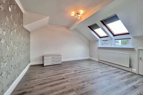 7a Lismore Road, South Croydon, CR2 7QA