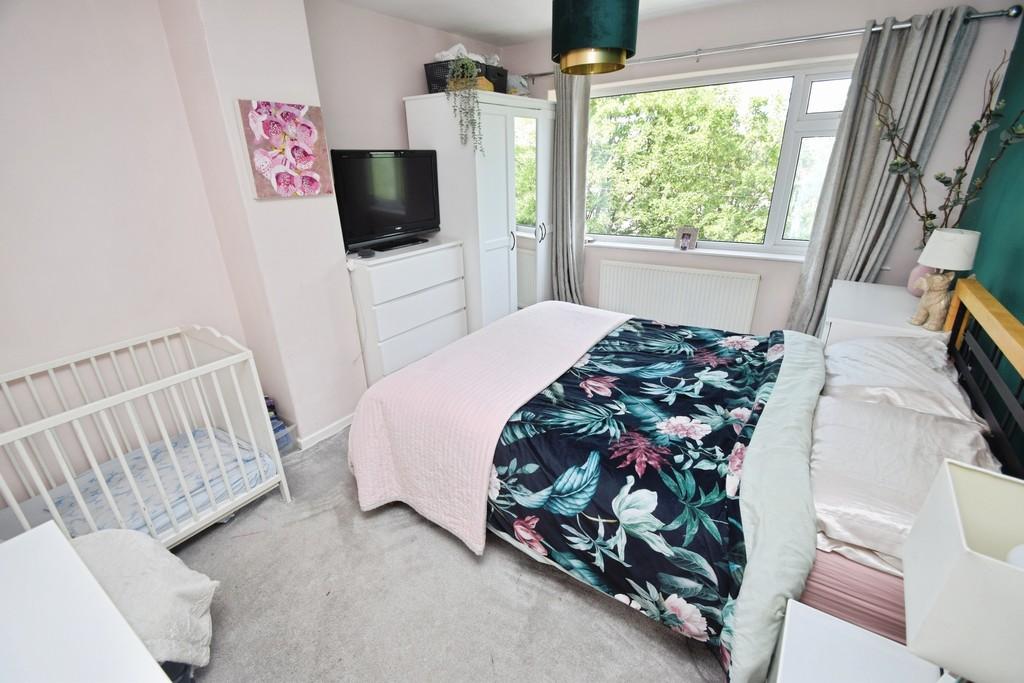 A0c6349b-Bedroom 201