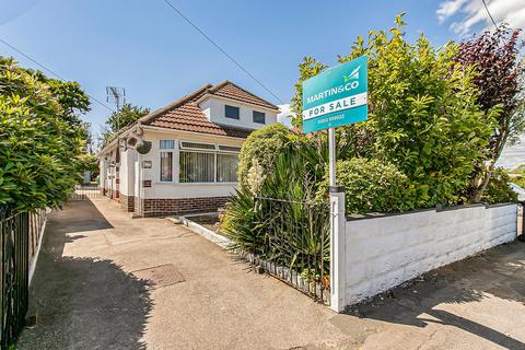 3 bedroom detached bungalow for sale, Durdells Avenue, Bournemouth