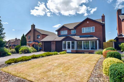 4 bedroom detached house for sale, Wordsworth Drive, Market Drayton