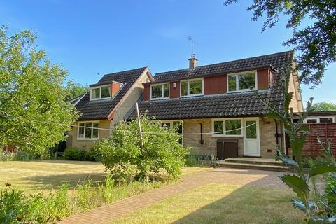 4 bedroom detached house for sale, Mark Lemmon Close, Norwich NR4