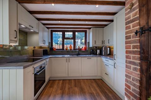 3 bedroom cottage for sale, Mount Pleasant, Crowborough TN6