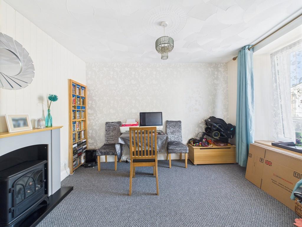 Cam02089 g0 pr0524 still001