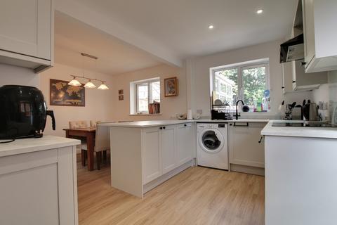 undefined, Cypress Close, Doddington