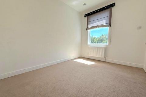 148 Stanhope Road, Northampton, NN2 6JX