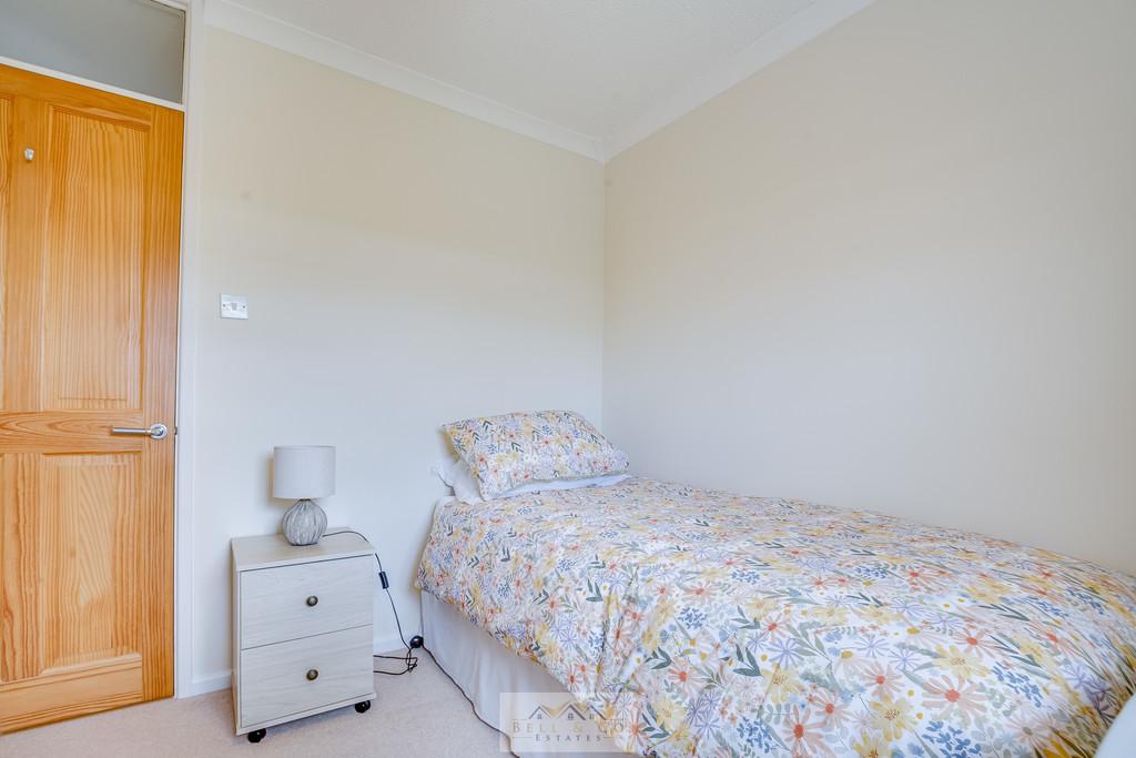 Bedroom 2.2