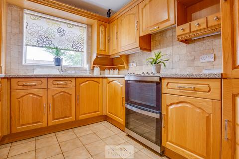 2 bedroom detached bungalow for sale, Pendle Croft, Sheffield S20