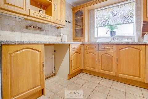 2 bedroom detached bungalow for sale, Pendle Croft, Sheffield S20