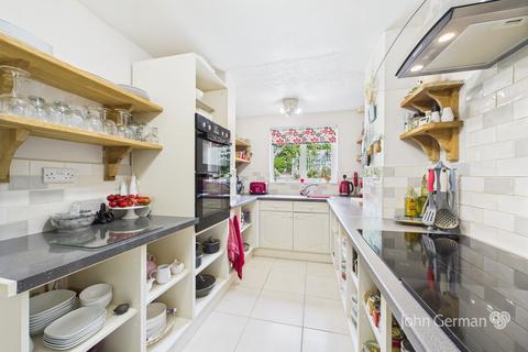 undefined, Lark Rise, Uttoxeter