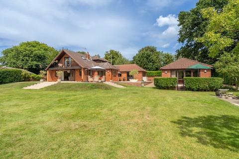undefined, Strumpshaw