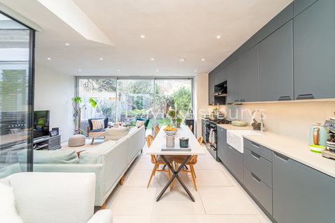 2 bedroom apartment for sale, Agar Grove, Camden, London, NW1