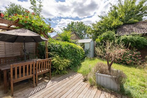 2 bedroom semi-detached house for sale, Wildcroft Drive, North Holmwood