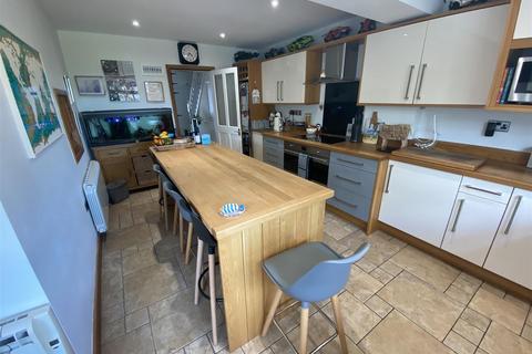 undefined, Church Road, Kirkby Mallory LE9