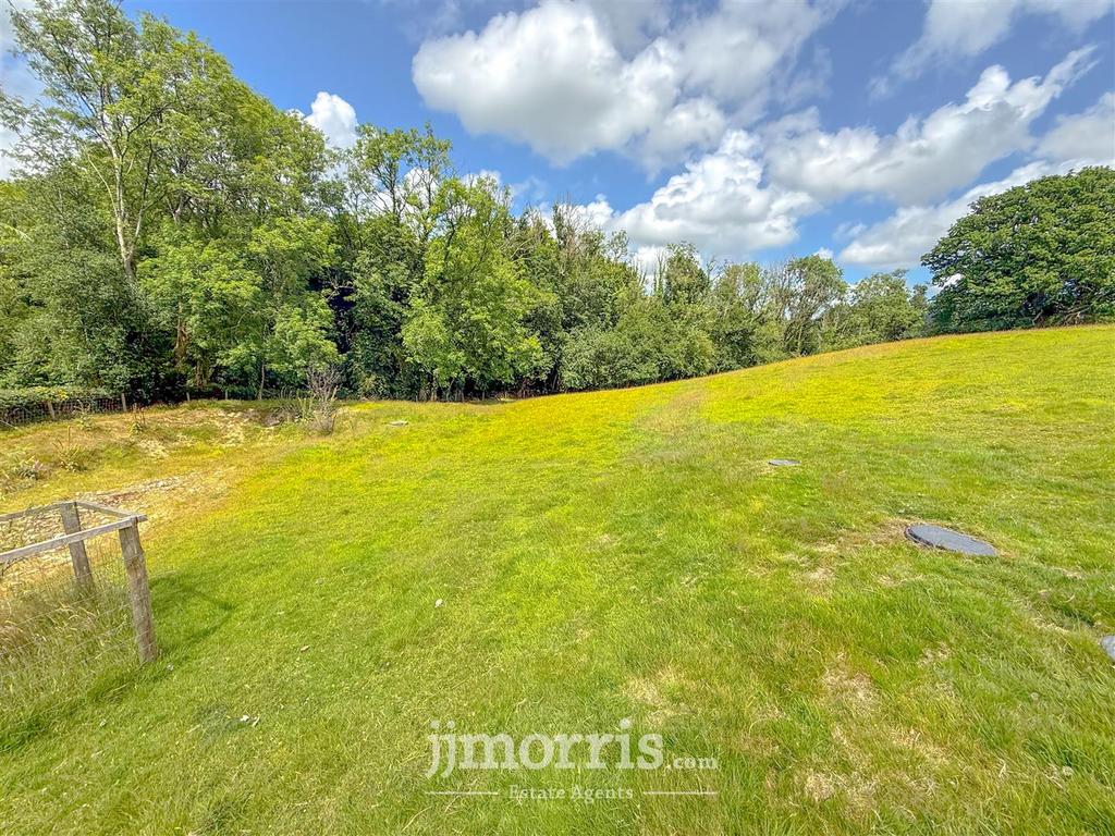 7 dffe084 05 bf 4 fd4 9 b6 a 56594 e321 f16.jpeg