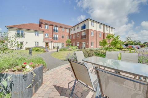 Mill Road, Southport PR8